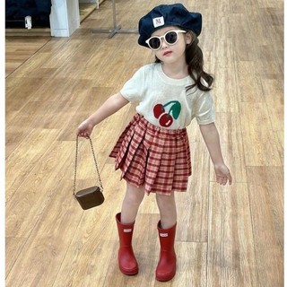 Set áo cherry + chân váy kẻ đỏ bé gái