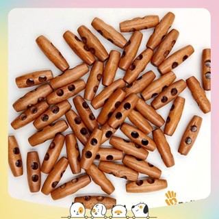 Cúc gỗ dài 2 lỗ 3cm trang trí