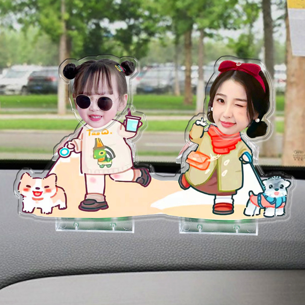 Standee Lắc Đầu Gia Đình 3 người in theo yêu cầu Để Bàn Trang Trí, ghép mặt theo yêu cầu