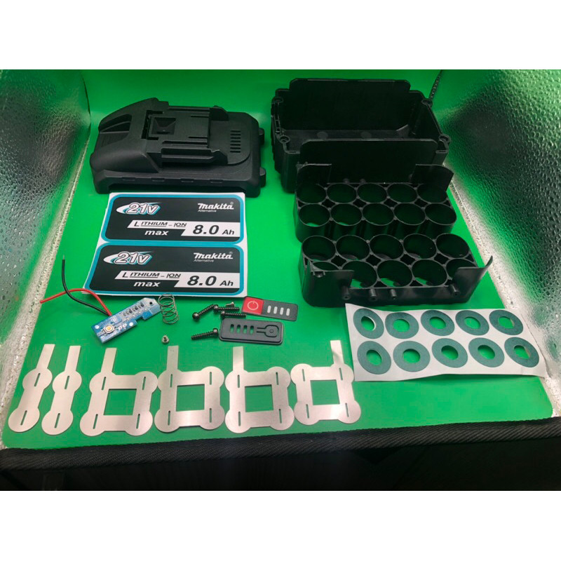 VỎ PIN MAKITA 5S2P PIN 21700 MẪU CŨ