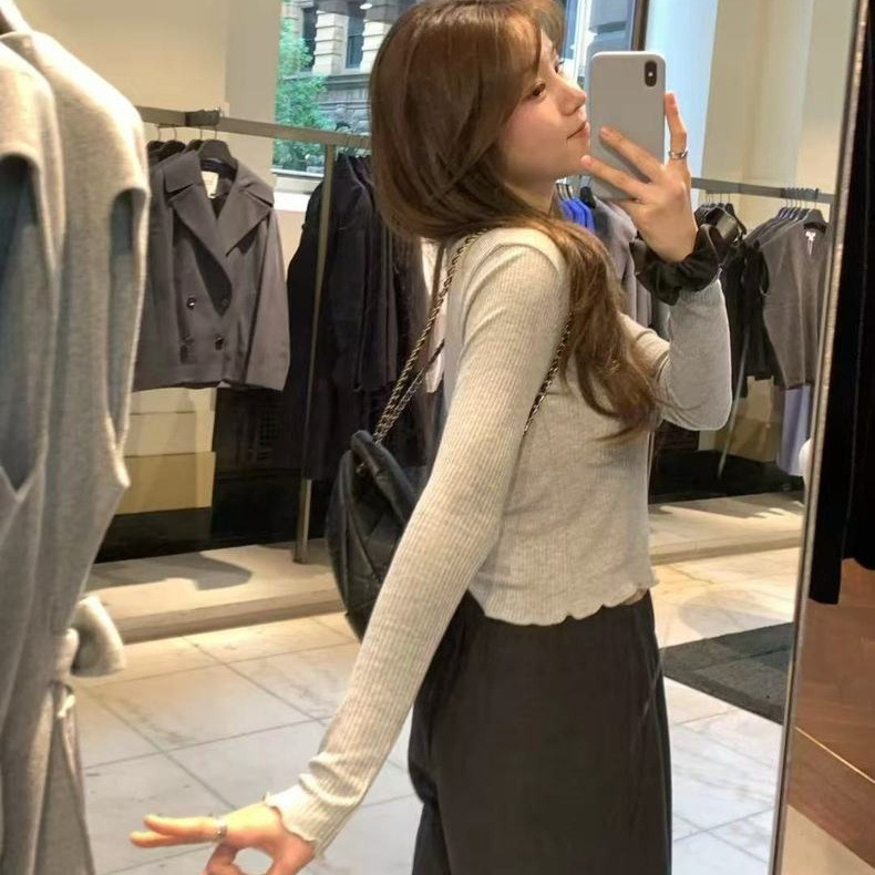 [FaithGet] Mùa xuân 2025 Hàn Quốc Dongdaemun OU * CE Thân thiện với da Slim-Fit Slimer Look Cổ tròn 