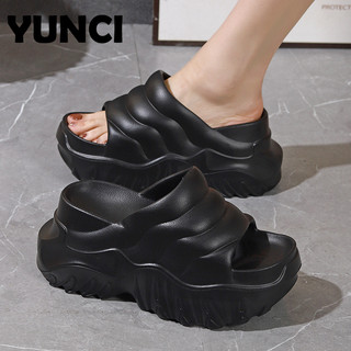 YUNCI  dép cross sục nữ 2023 HOTSALE Giày slip-on Phong cách thể thao Đa dạng Phối hợp dễ dàng Đế chống trơn trượt Đáng yêu FDL2440NIA 15Z240413
