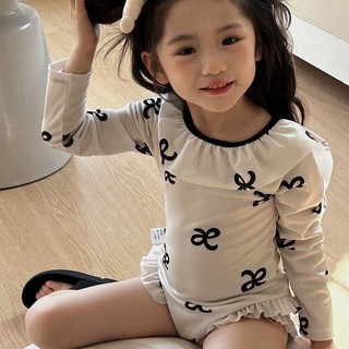 [Quần áo trẻ em dưa hấu W.M] Hàng có sẵn & Miễn phí vận chuyển Đồ bơi bé gái Mùa hè Phiên bản Hàn Quốc Phong cách mới Trẻ em trung nhỏ Dây lưng phong cách phương Tây Đồ tắm chống nắng dài tay khô một mảnh hợp thời trang
