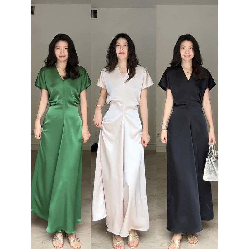 Váy dài mùa hè Váy trắng