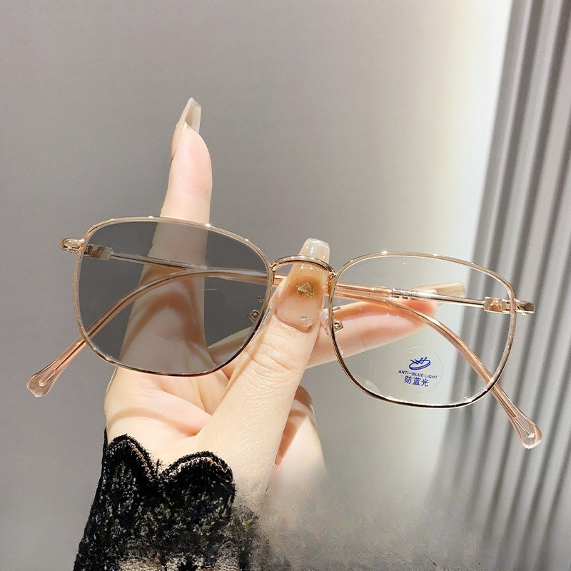 (+ 0 ~ + 400) Kính lão thị đổi màu, kính lão thị đổi màu nhạy cảm quang, kính di động có độ phân giả