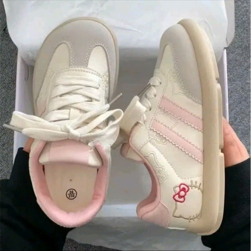 Giày Thể Thao Nữ Họa Tiết Thêu Hello Kitty Siêu Xinh Full Hộp Thời Trang Cao Cấp Siêu Nhẹ CHống trơn