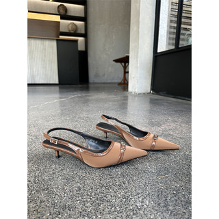 Sk2024 Xuân Hè Phong Cách Mới Khóa Kim Loại Baotou Nông Miệng Giày Sandal Giữa Gót Cao Cấp Giày Nữ Mũi Nhọn Cao Gót