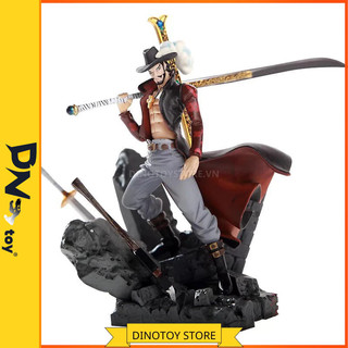 Mô hình nhân vật Mắt diều hâu Mihawk - Onepiece