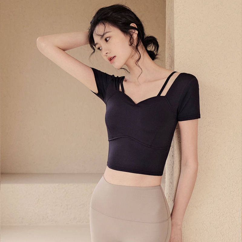Chic Yoga Clothes with Chest Pad Women's Beauty Back Exercise Top Running Short Sleeve Fashion Sport