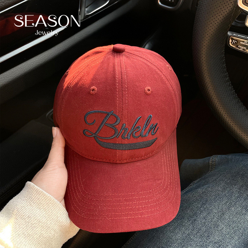 Mũ Bóng Chày BanliCat Màu Đỏ Anora Phong Cách Mỹ - Vành Rộng Che Nắng Tôn Da Trắng, Thiết Kế Ôm Tự N