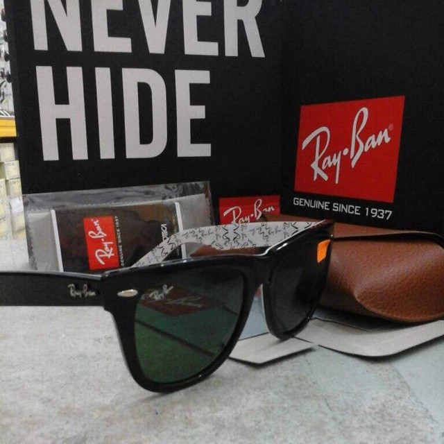 Kính Rayban Wayfarer mới