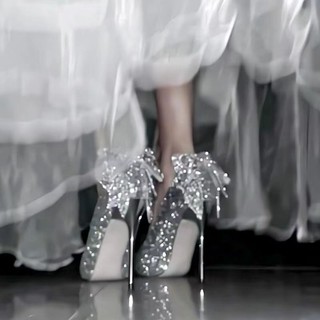 Giày cao gót nữ stiletto cao gót 18 tuổi người lớn quà tặng đính kim cương giả pha lê giày cao gót bướm giày cưới hai cánh giày cưới cô dâu