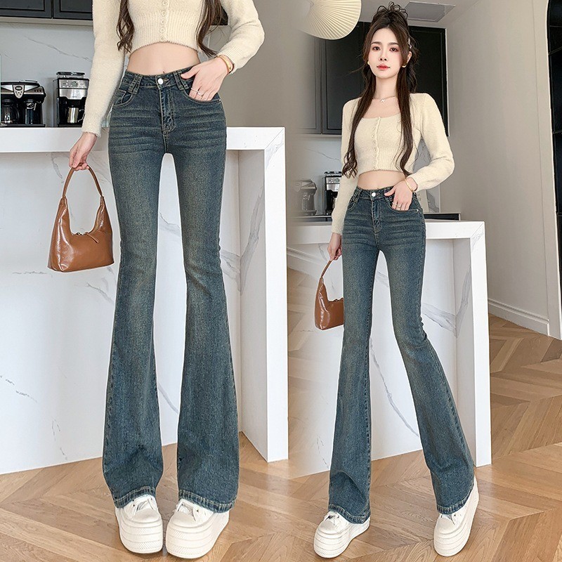 Quần Jean Ống Loe Nữ Cạp Cao Tôn Dáng Ôm Eo, Quần Bò Nữ Ống Loe Trơn May Gấu Chất Vải Co Giãn Nhẹ | BigBuy360 - bigbuy360.vn