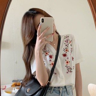 Pháp Bellflower Nửa Tay Rất Cổ Tích Top Niche Thiết Kế Ngắn Hoa Áo Thun Nữ Tay Ngắn Mùa Hè
