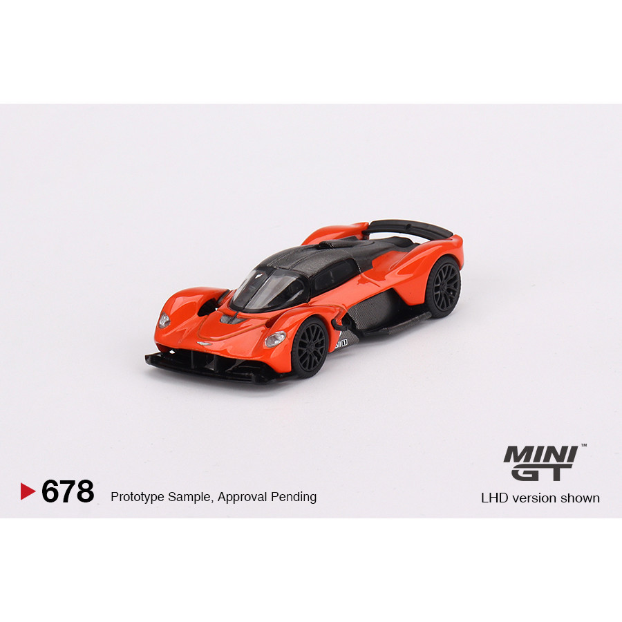 MINI GT số 678 Aston Martin Valkyrie Màu cam tối đa MGT00678