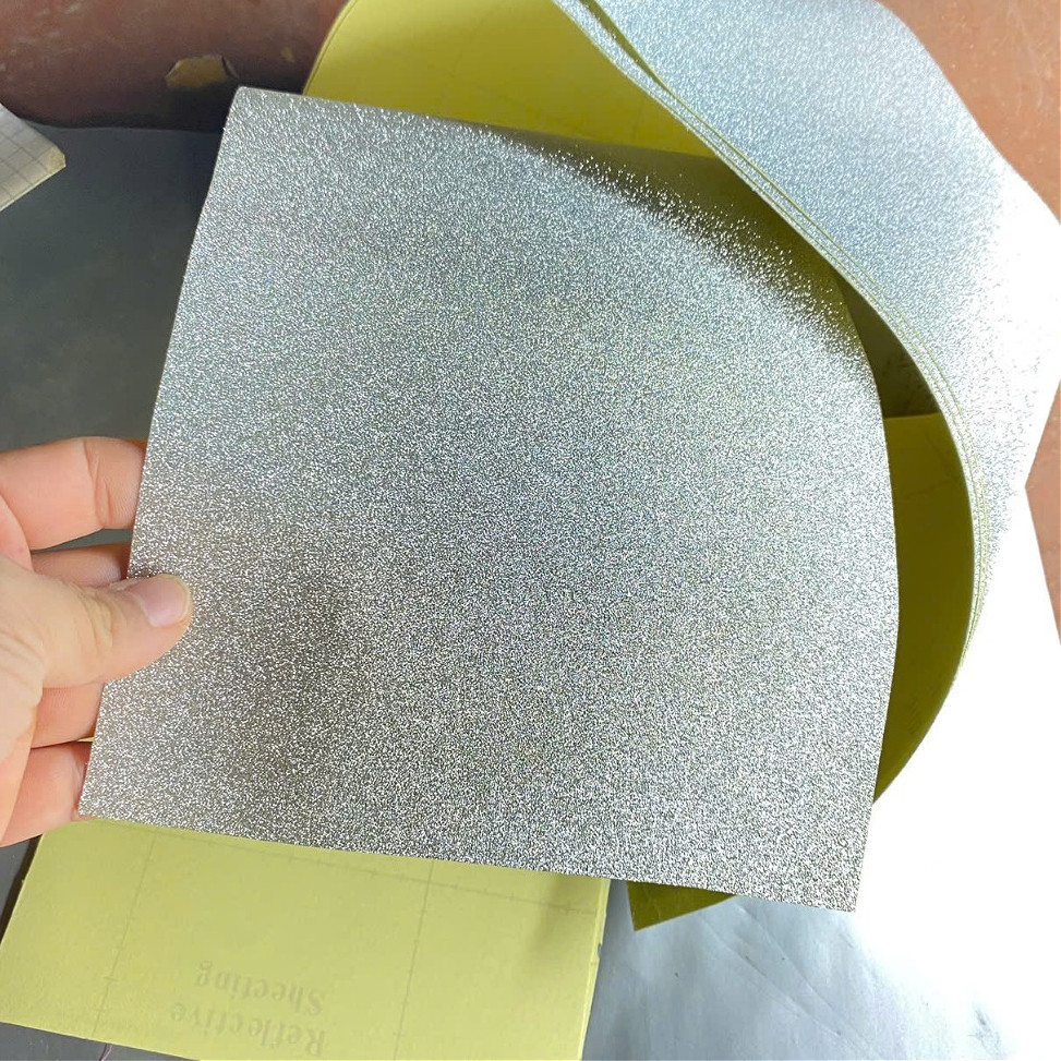 Decal Dán Xe Decal Kim Tuyến Trắng Dán Biển Số Và Nhiều Vị Trí Trên Xe Cực Đẹp