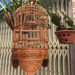 Lồng Chim Khuyên Đục Bằng Tre Già Đẹp Kèm Phụ Kiện Cao Cấp, Lồng Khuyên Đục Chạm Hoa Văn Nhiều Mẫu Khác Nhau