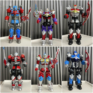 Đồ chơi biến dạng Armor Ultraman Warrior Mecha