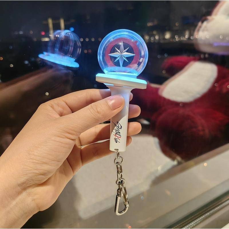 Mới Kpop straykids Nhóm Mini Light Stick Móc Khóa Bang Chan Seo Chang-Bin Hwang Hyun-Jin Han Ji Sung Đèn Sáng Tạo Móc Khóa Túi Mặt Dây Chuyền Chìa Khóa Tinings Người Hâm Mộ Bộ Sưu Tập Quà Tặng