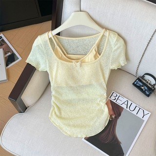 Nhỏ tươi cay cô gái mùa hè phù hợp với nữ mới gợi cảm áo sơ mi dệt kim ngắn tay bên trong áo vest yếm xếp chồng bộ hai mảnh