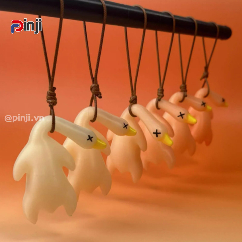 2 Con Vịt Đổi Màu Sáng Tạo UV Đổi Màu Mặt Dây Chuyền Trang Trí Nội Thất Ô Tô