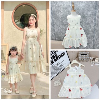Váy 2 dây thêu hoa màu be xinh xắn cho bé gái 8-20kg