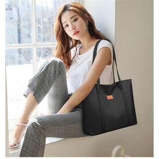 Túi dung tích lớn Túi đi lại phù hợp với mọi phong cách nữ Túi Tote di động