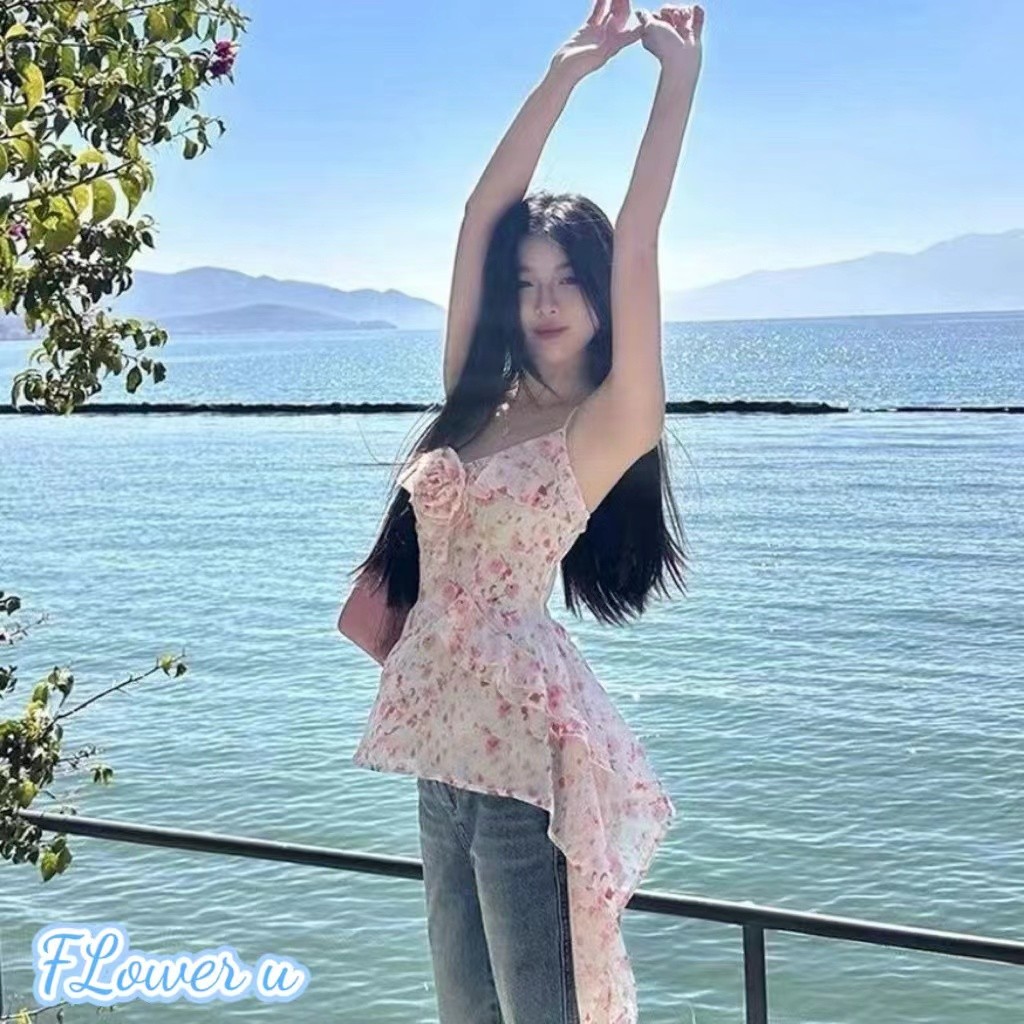 (Giao Hàng Nhanh Tại Hà Nội) Áo Yếm Hoa Ngắn Dành Cho Nữ 2024 Giảm Béo Thời Trang Mới Cho Mùa Hè Top