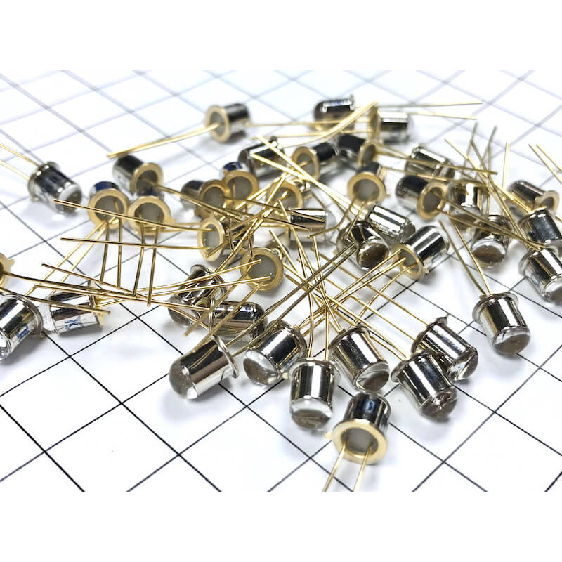 [Combo 3 chiếc] 3DU5C Photo Transistor NPN cảm biến quang 7x5mm