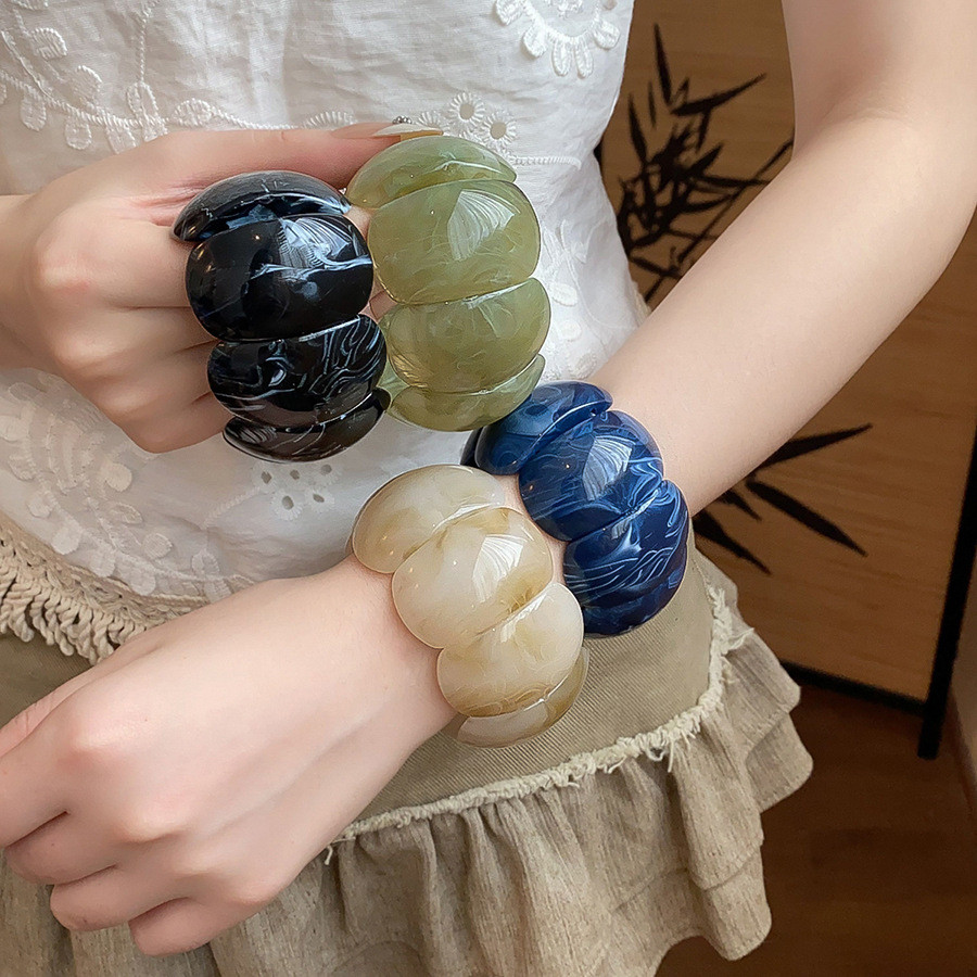 Vòng tay ghép hình vuông acrylic phong cách Âu Mỹ - Thời trang và cao cấp