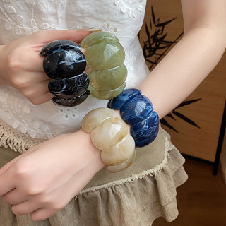 Vòng tay ghép hình vuông acrylic phong cách Âu Mỹ - Thời trang và cao cấp