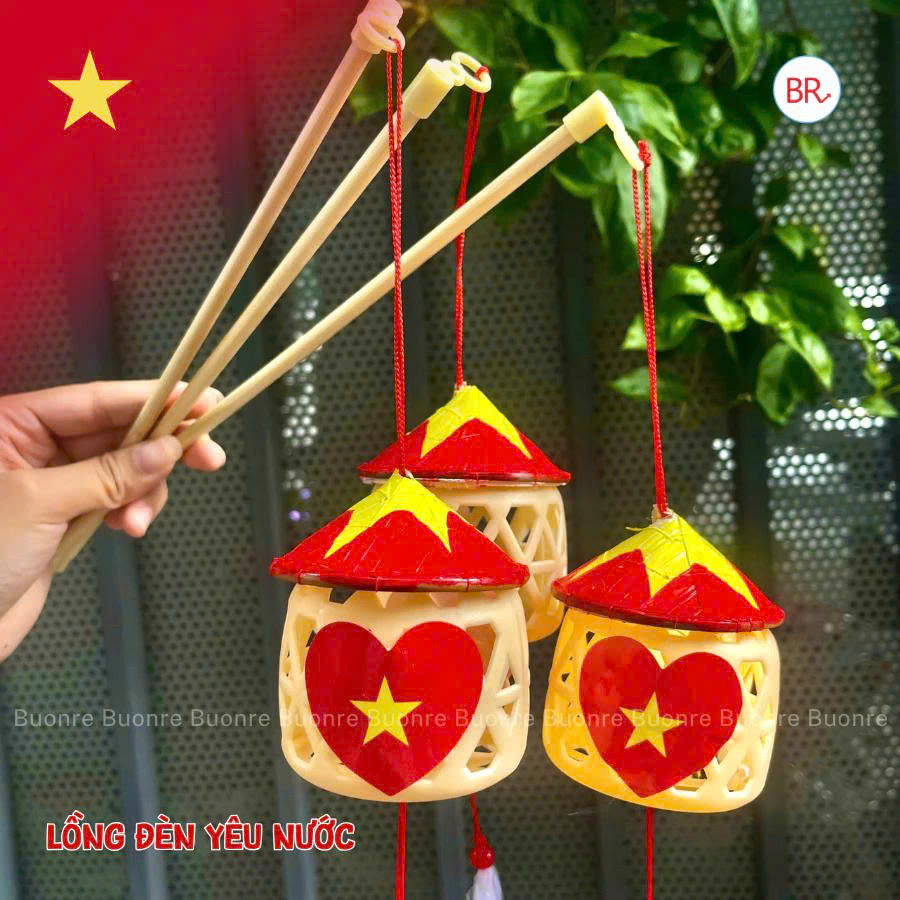 Đèn lồng nón lá cờ Tổ quốc thể hiện tinh thần yêu nước, lồng đèn trang trí Quốc khánh 2/9, trung thu, lễ tết