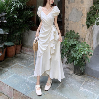 Đầm Lovito không đối xứng diềm xếp nếp bèo nhún màu trơn phong cách thường ngày cho nữ LNE71686
