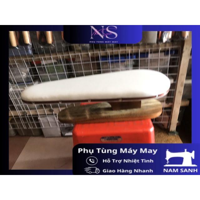 Ngựa ủi quần áo