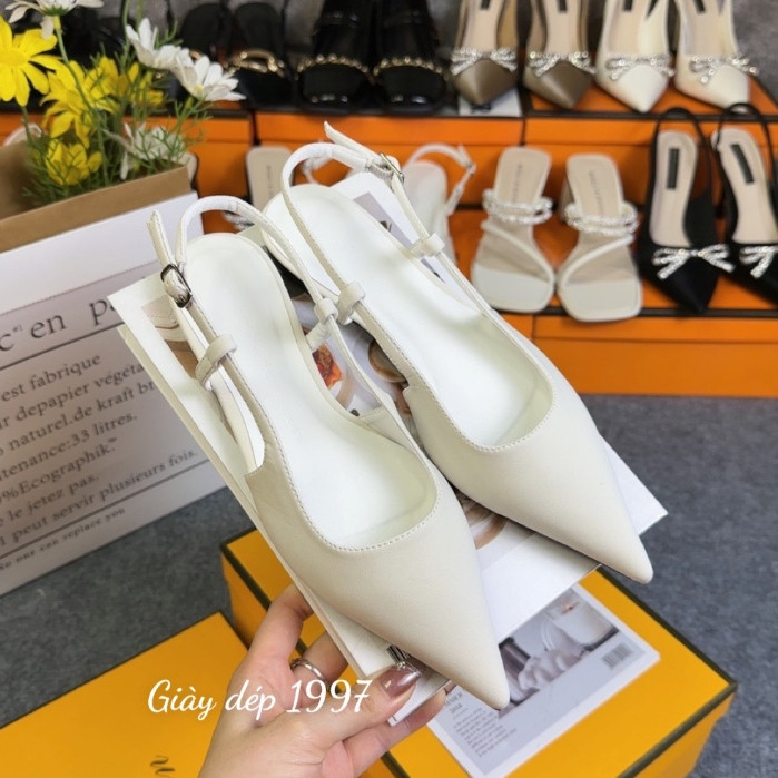 Sục nữ mũi nhọn quai chun cài khuy chất tuyết nhung hàng cao cấp ( BD18 )