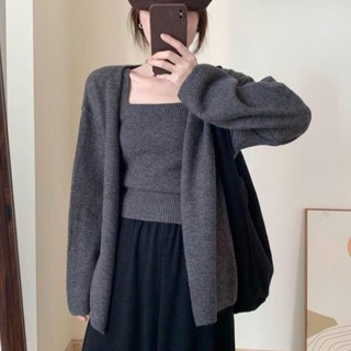  Set đồ mùa đông nữ – Áo khoác len + Áo 2 dây chuẩn hàng quảng châu loại 1 