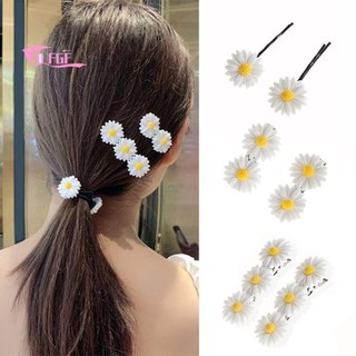 Kẹp tóc hình hoa cúc bằng acrylic