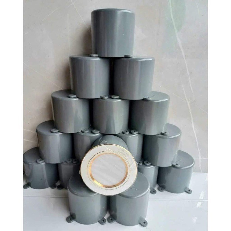 Chụp đèn nhựa pvc đa năng âm trần phù hợp cho đèn phi 90 và 110 trên thị trường