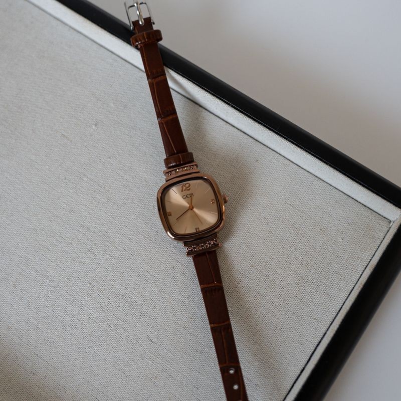 Đồng hồ đeo tay nữ da thật vintage hình vuông màu nâu phong cách Hàn Quốc mùa thu đông
