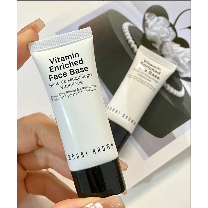 Kem Lót Dưỡng B.o.b.b.i Brown Vitamin Enriched Face Base 15ml