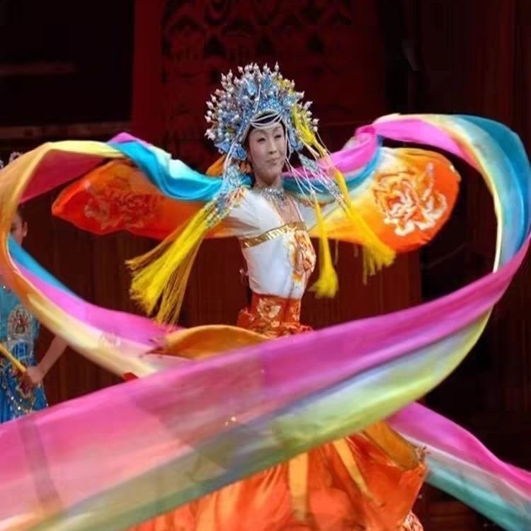 Đạo cụ múa lụa bay màu sắc, lụa dài Li Yugang, ruy băng giả lụa bảy màuruy băng bay, đạo cụ múa oper
