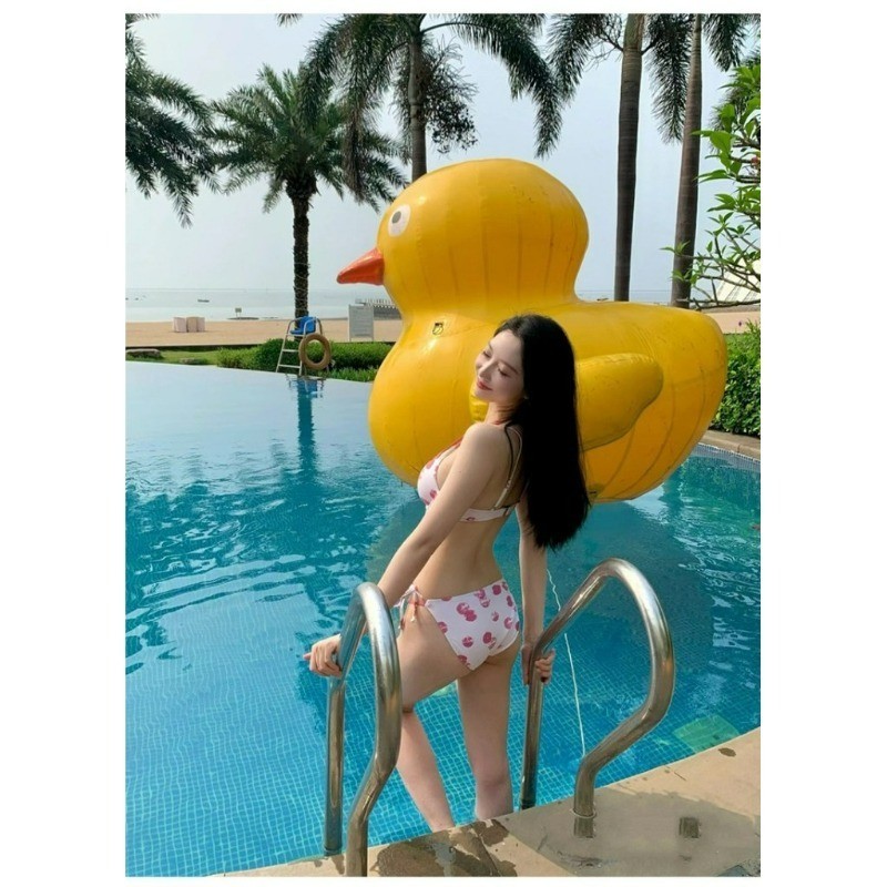 Đồ Bơi Cho Nữ Màu Hồng Môi In Bikini Gợi Cảm Một Mảnh Đồ Bơi Phong Cách Hàn Quốc Thời Trang Đi Biển Spa Bikini Bộ | BigBuy360 - bigbuy360.vn