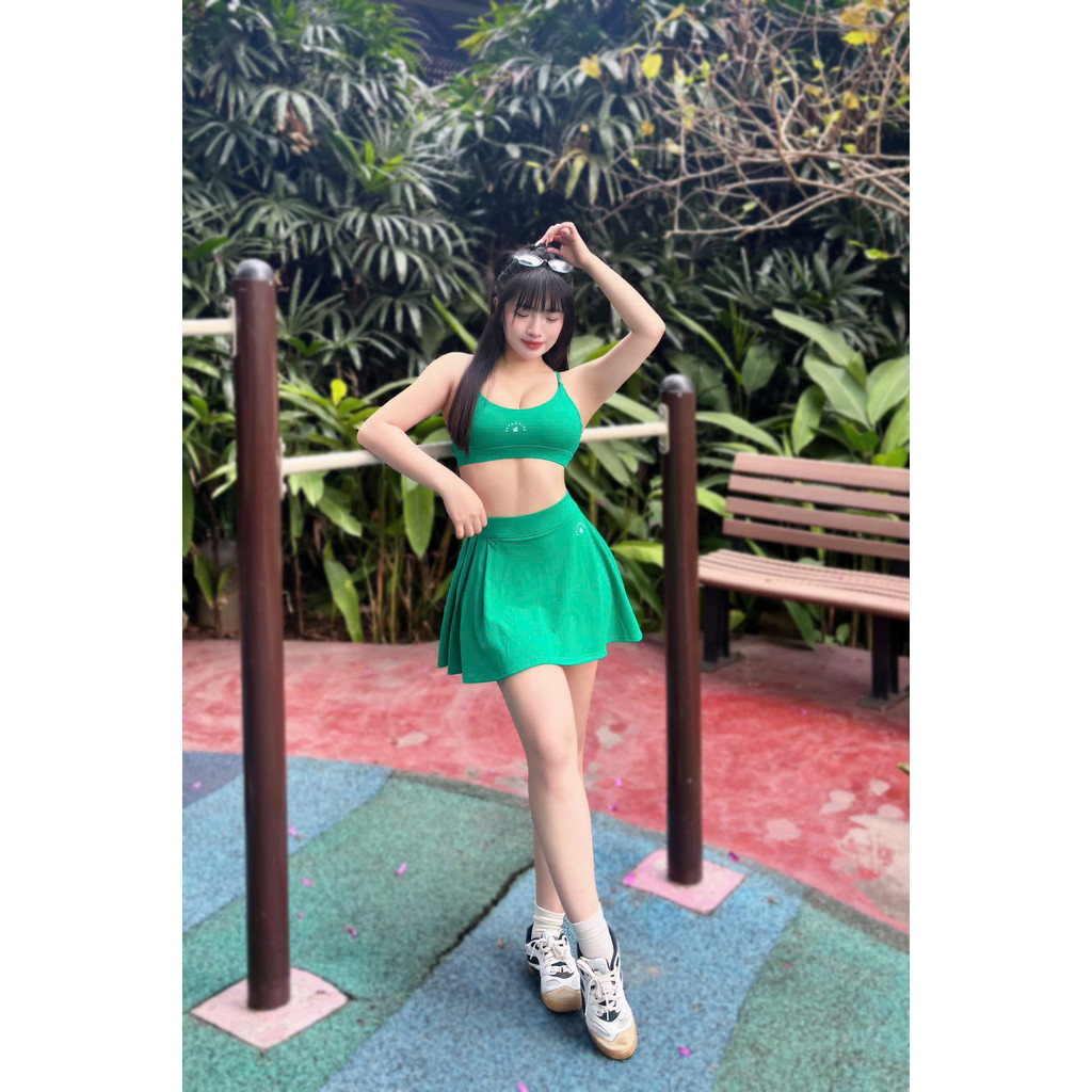 Q70 Chân váy tôn dáng Năng động - fashionista