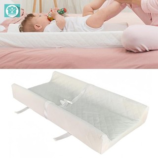 Thảm thay tã di động cho trẻ sơ sinh Woedpez Đai an toàn chống nước có thể làm sạch dễ dàng