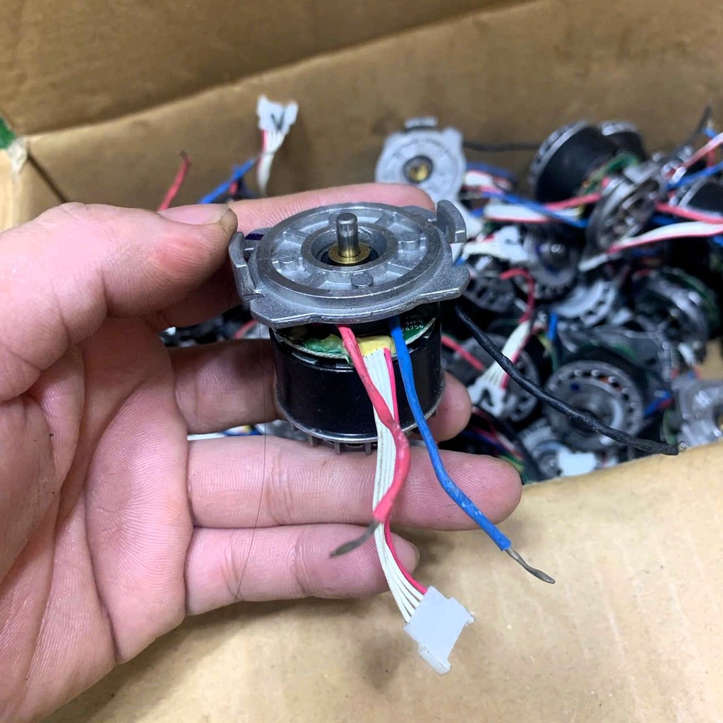 Motor không chổi than của máy supcompack , motor BLDC