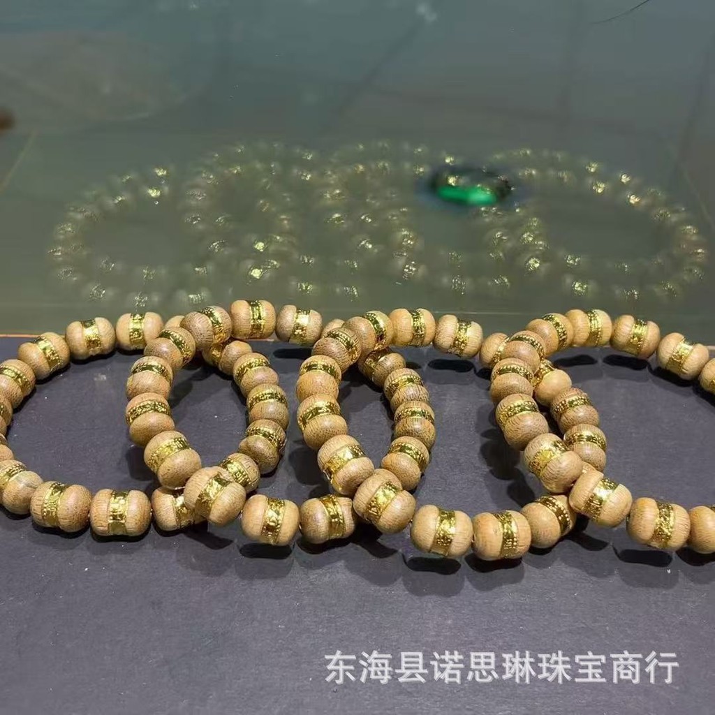 Vòng Tay Passepartout Sọc Vàng Phong Cách Boutique Việt Nam