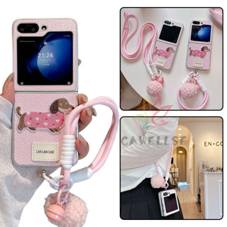 Slim Cartoon Dog Da PU Màu Hồng Vỏ Samsung Galaxy Z Flip 6 Z Flip 5 Z Flip 4 Z Flip 3 Ốp Lưng Có Hairball Dây Đeo Cổ Tay Mạ Điện Bạc Cứng PC Chống Sốc Lưng Covr