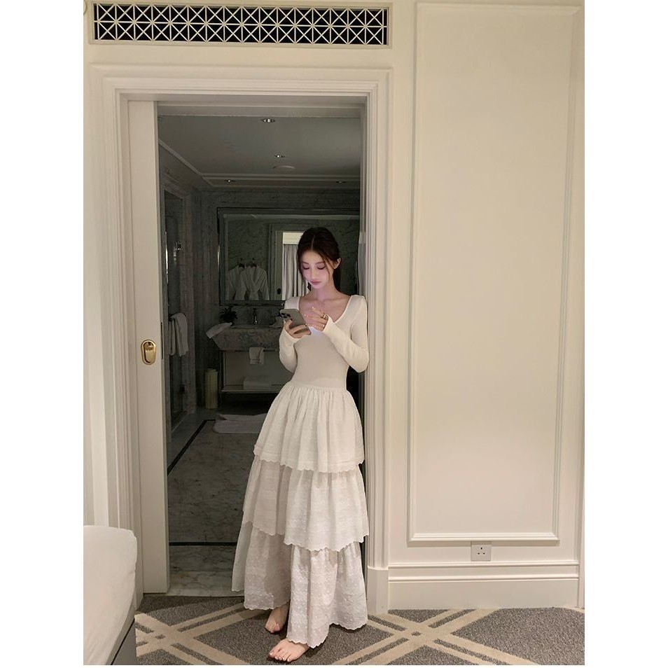 Váy Dài Tay Khí Chất Cao Cấp Kiểu Pháp Thiếu Nữ Ánh Trăng Váy Dài Bánh Bèo Nhẹ Nhàng Mẫu Mới Mùa Thu