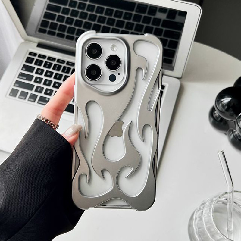 Ốp điện thoại mỏng rỗng họa tiết ngọn lửa 3D mới cho iPhone 16 15 14 13 12 11 Pro Max 15 14 16 Plus Vỏ mềm bảo vệ chống sốc