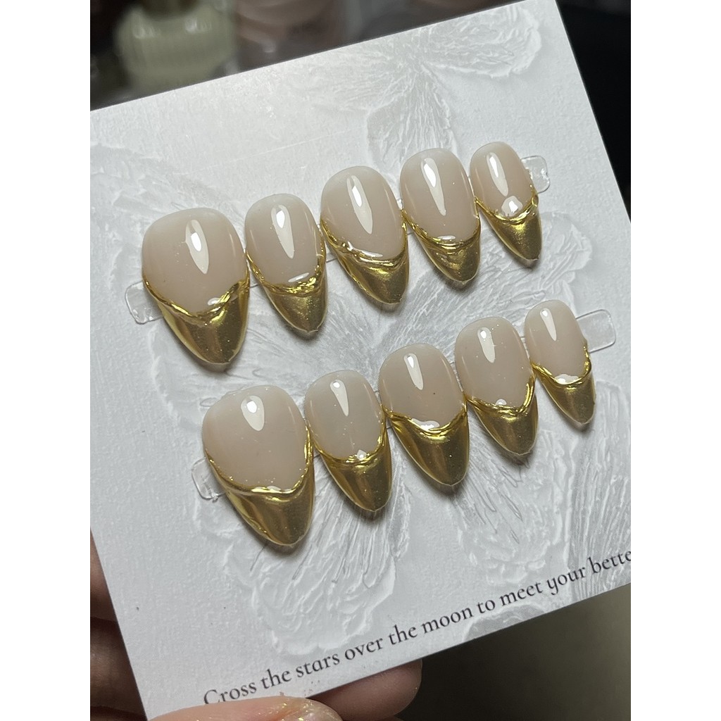 [HANDMADE Free Glue]Artificial Nail Luxury Phnom Penh Almond Shape Phototherapy Fake Nail Patch Pres